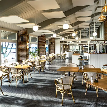 Christiansminde Hotel 4*