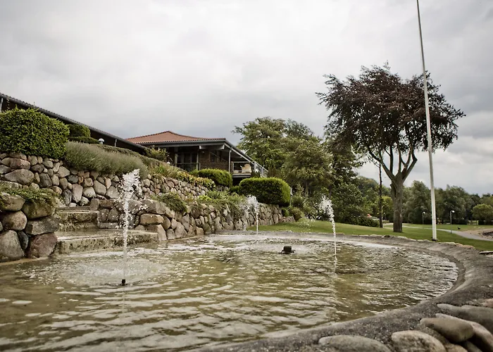 Hotel Christiansminde 4*