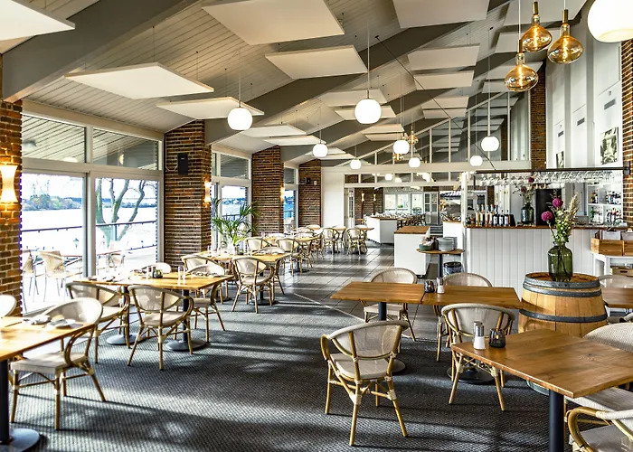 Christiansminde Hotel 4*